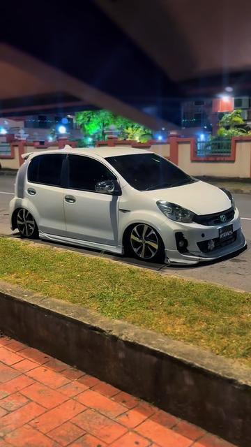 @SYUIBxNAKAL