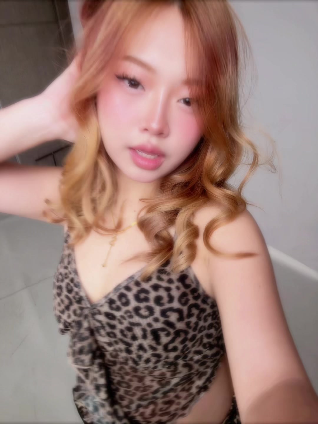 @Sofhia