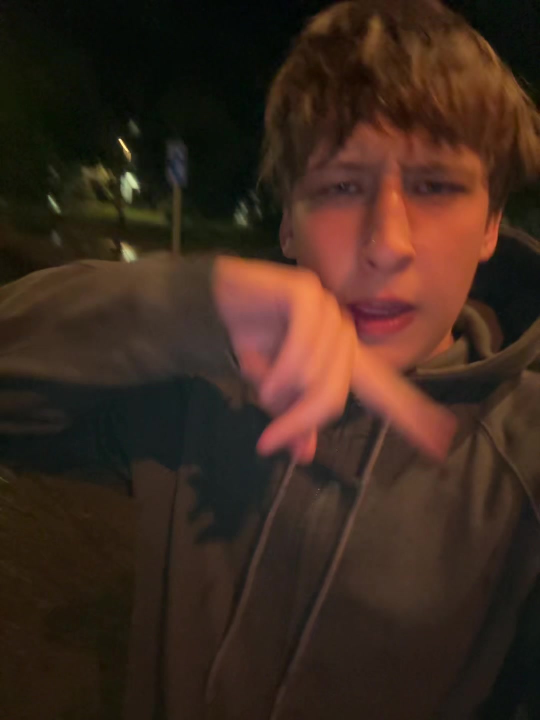 @💂