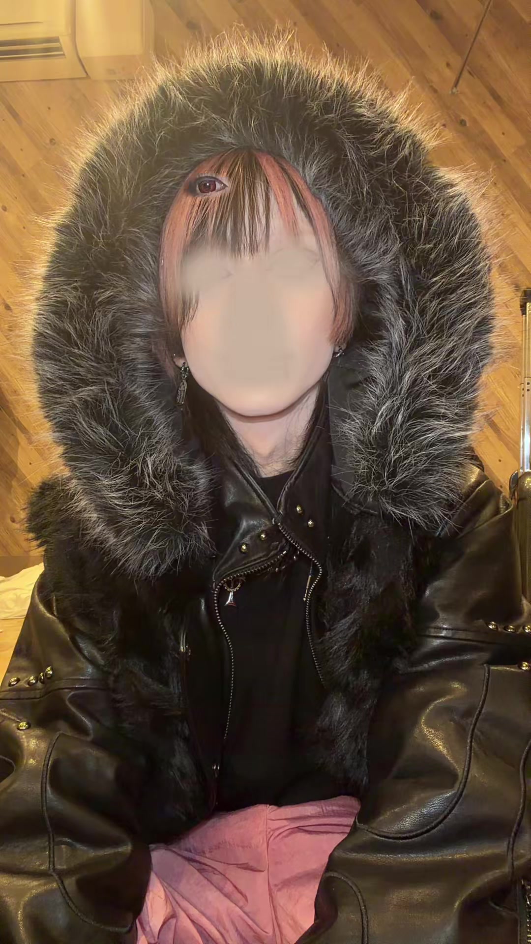 @スウ