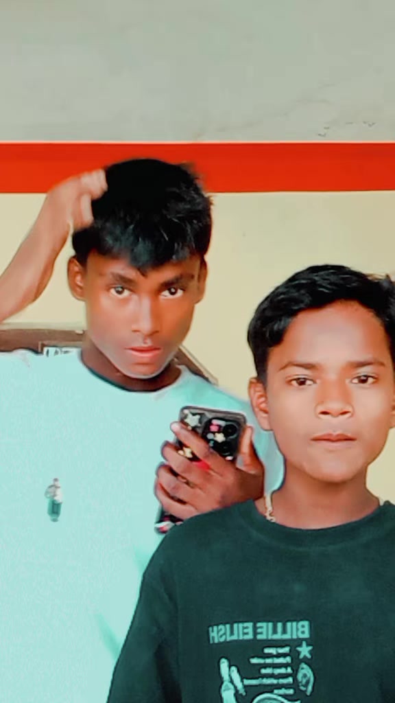 @Raju Bro 🥀🥀🌹🌹