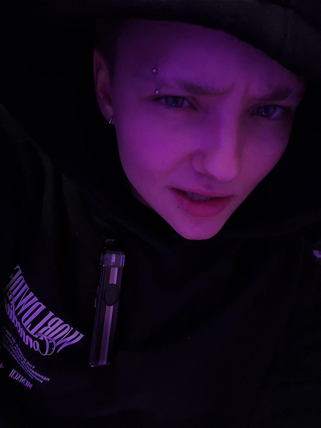 @enotikmraz21