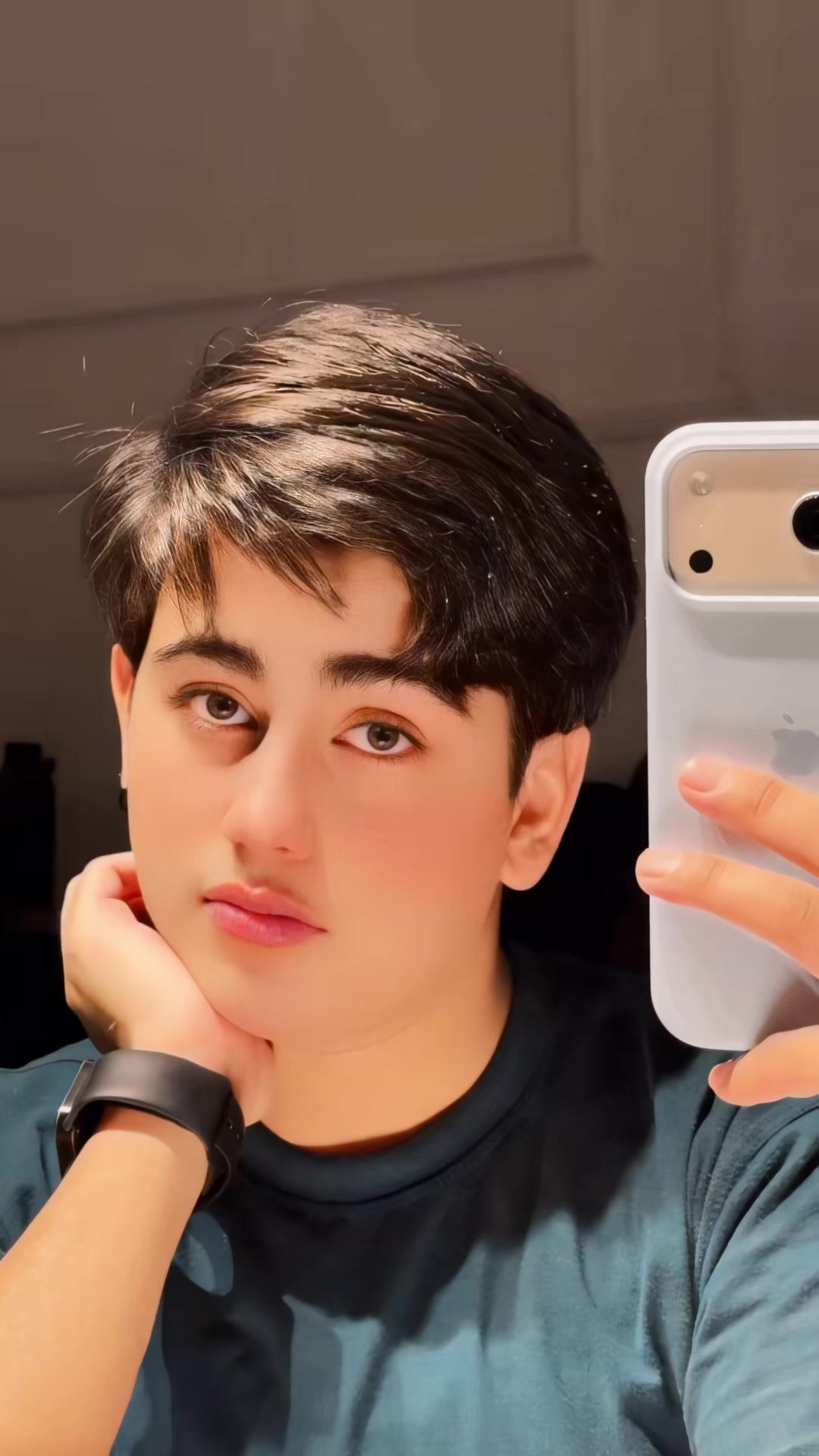 @𝙃𝙚: 𝘼  𝙒𝙊𝙇𝙁 🐺🥵