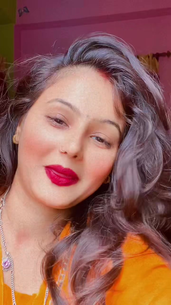 @👑Nesa Yadav❣️🦋