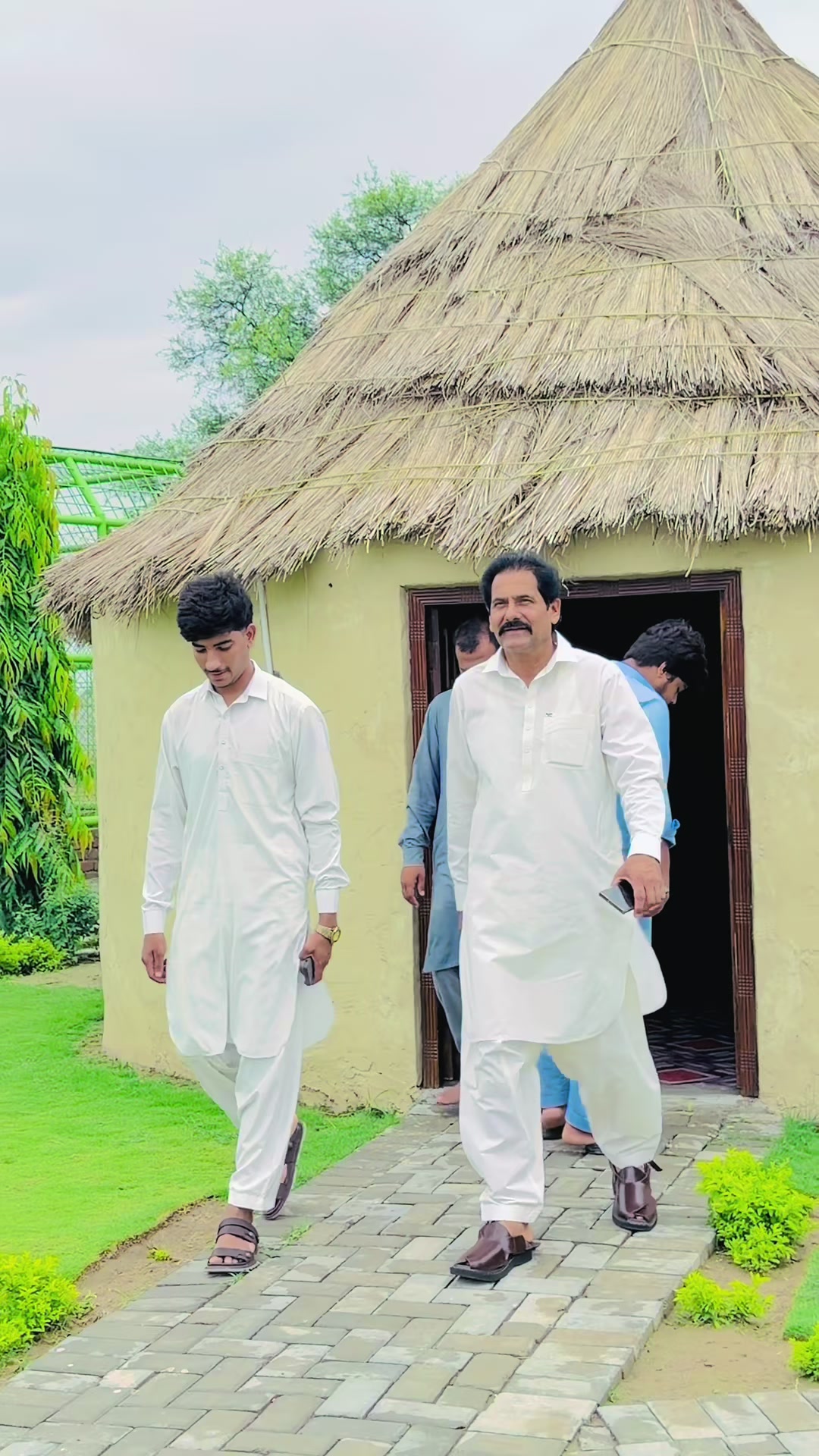 @ch Nabi Ahmed