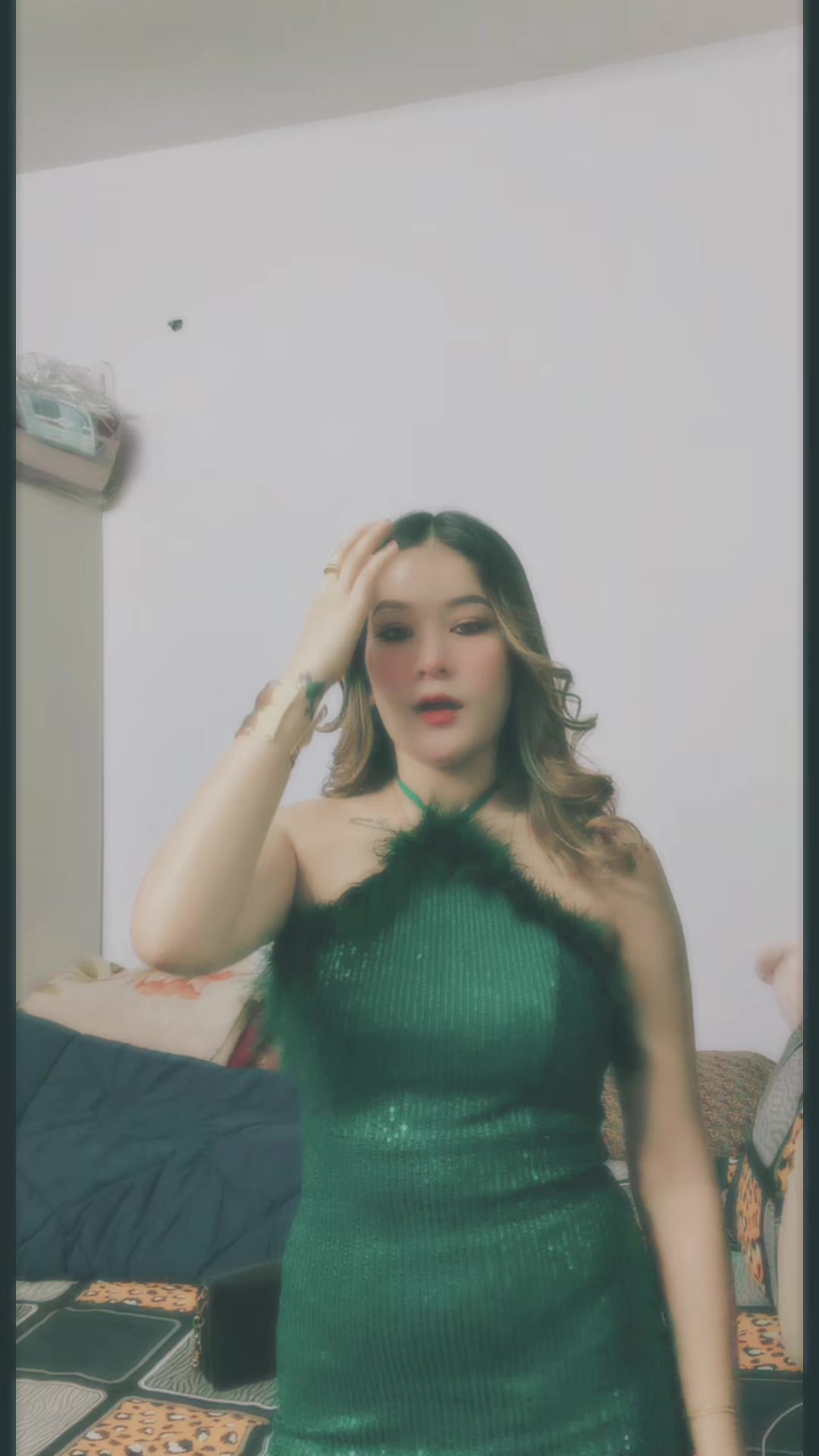 @MANU🧿