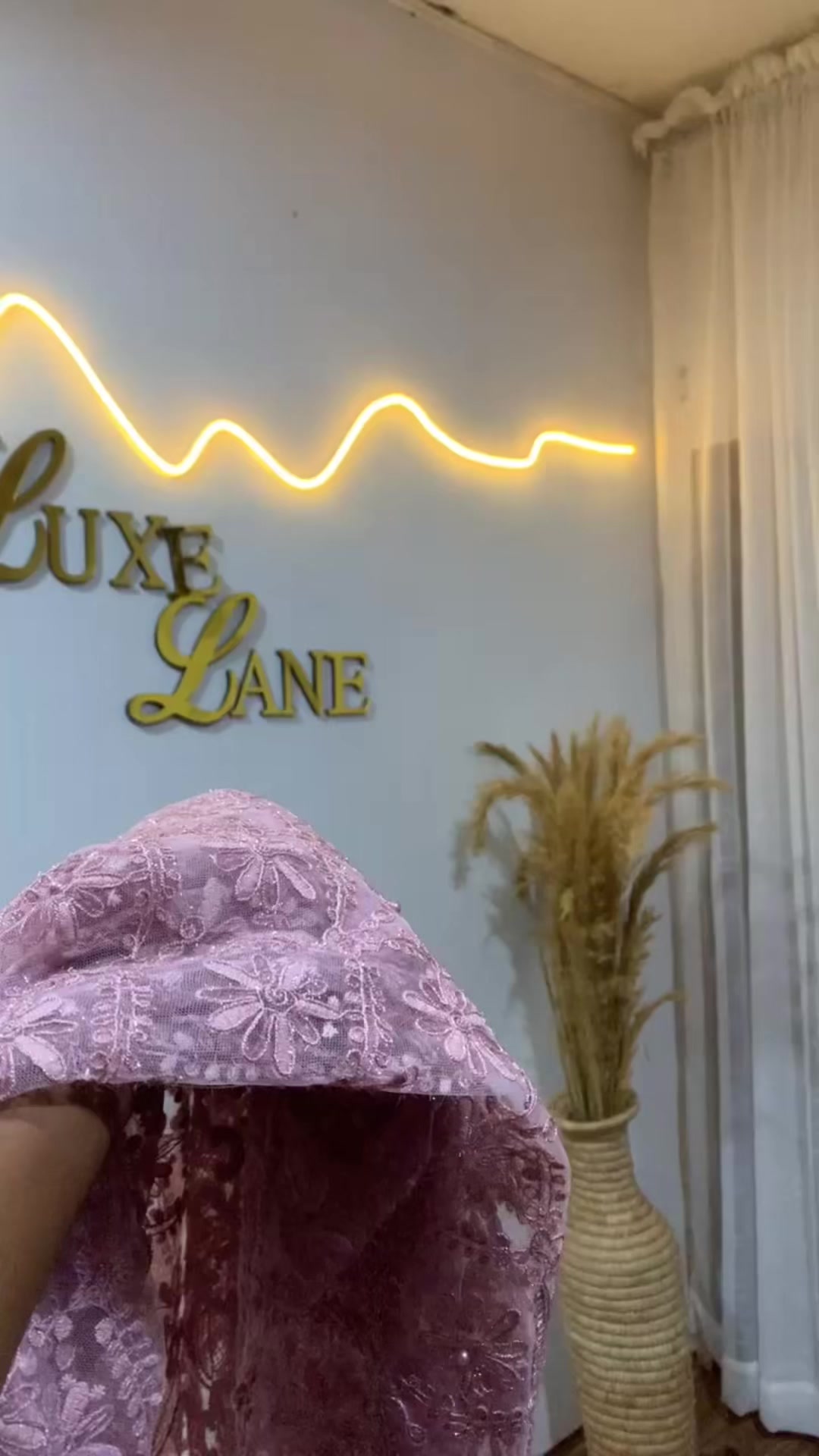 @Luxe_lane