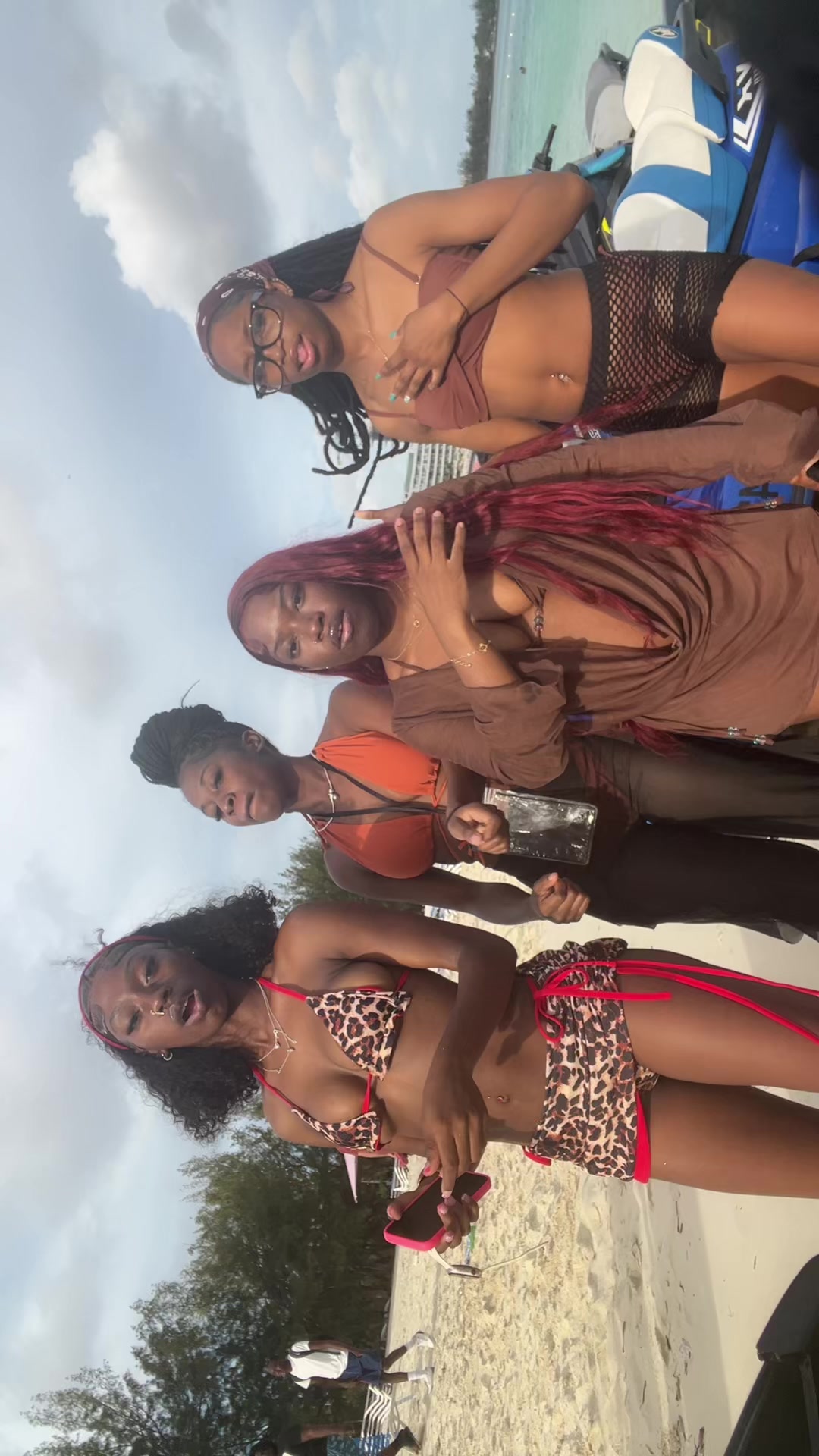 @౨ৎ