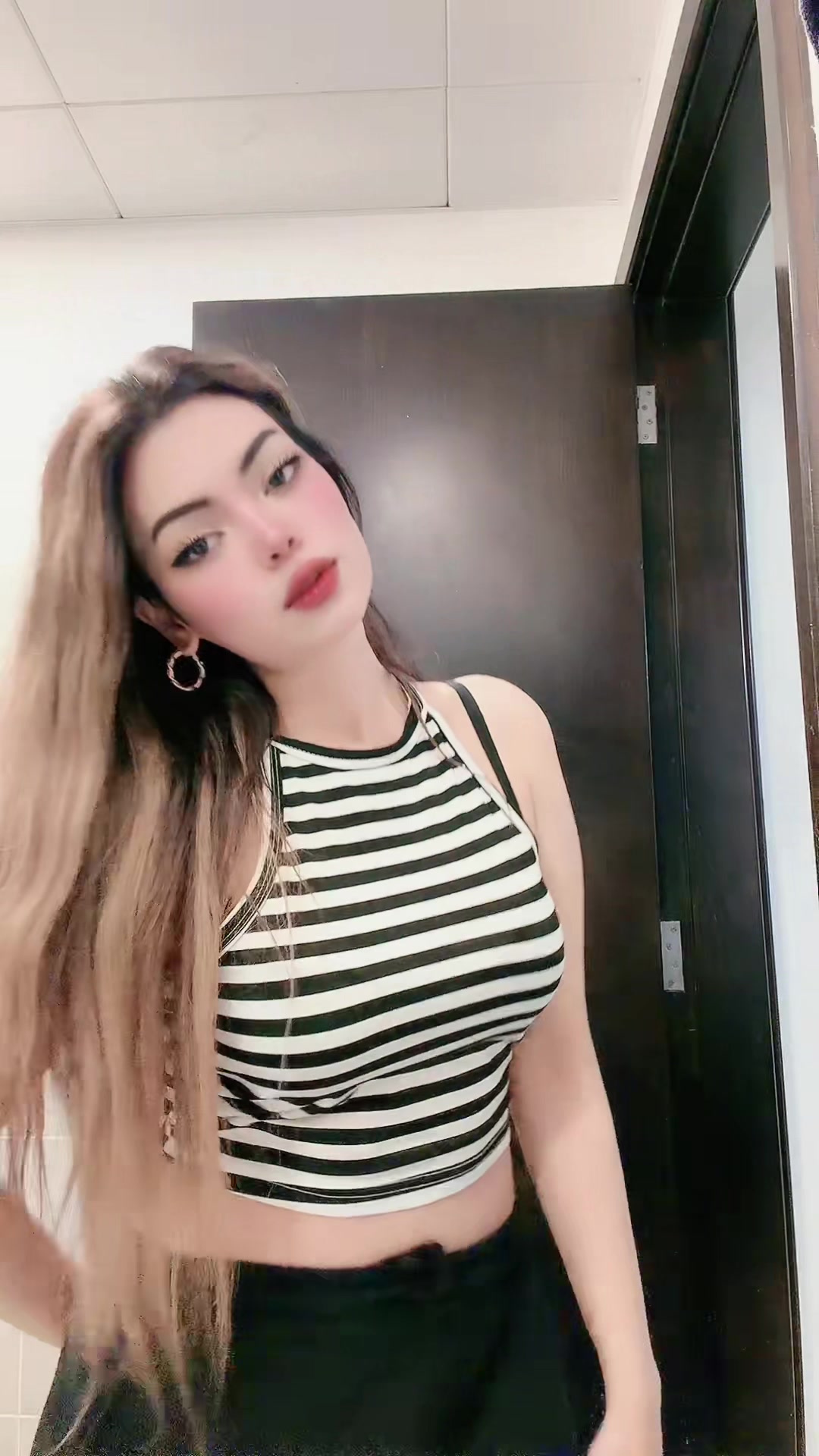 @Dua khan 🇵🇰🇦🇪