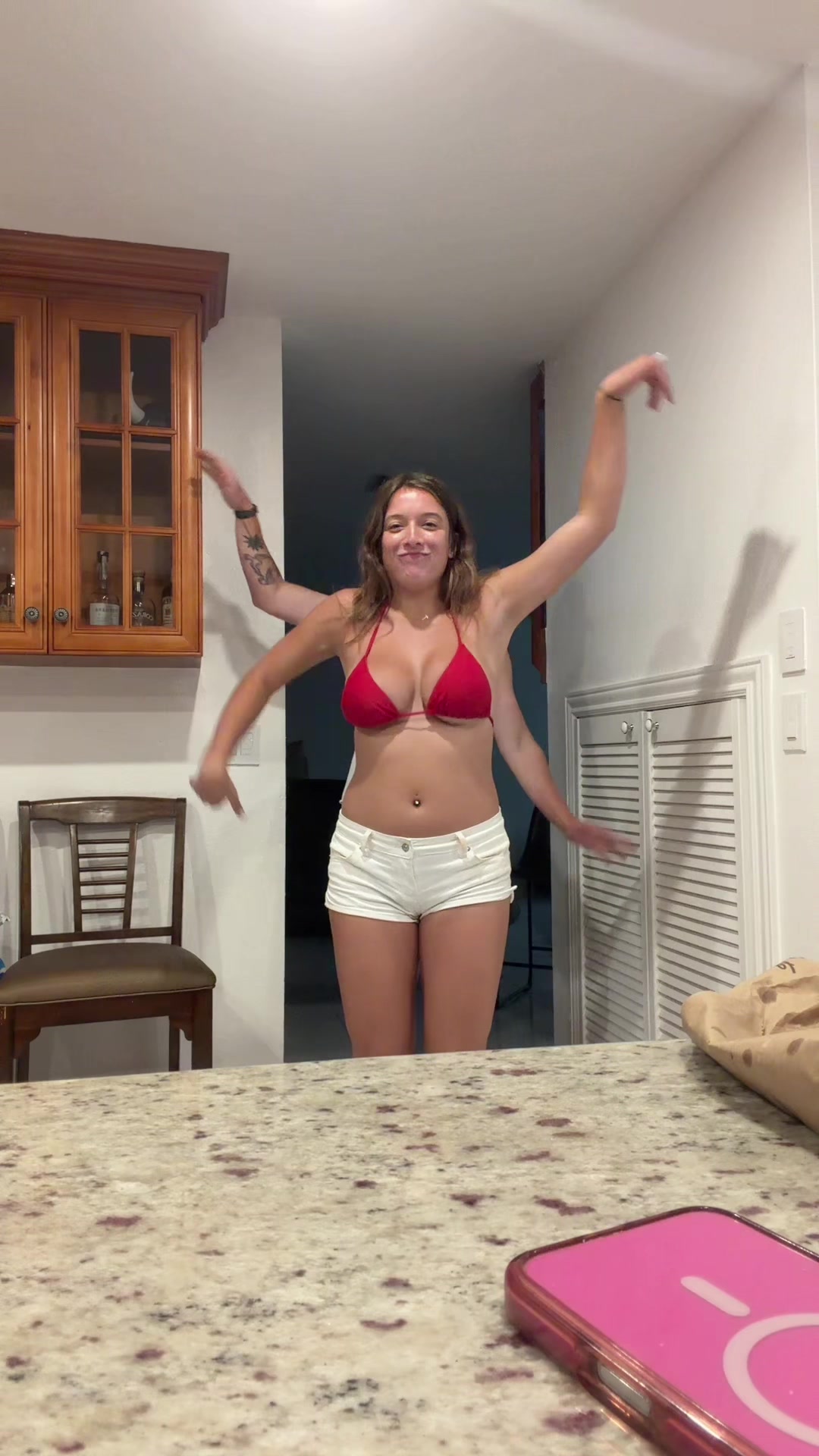 @mollysloanlol