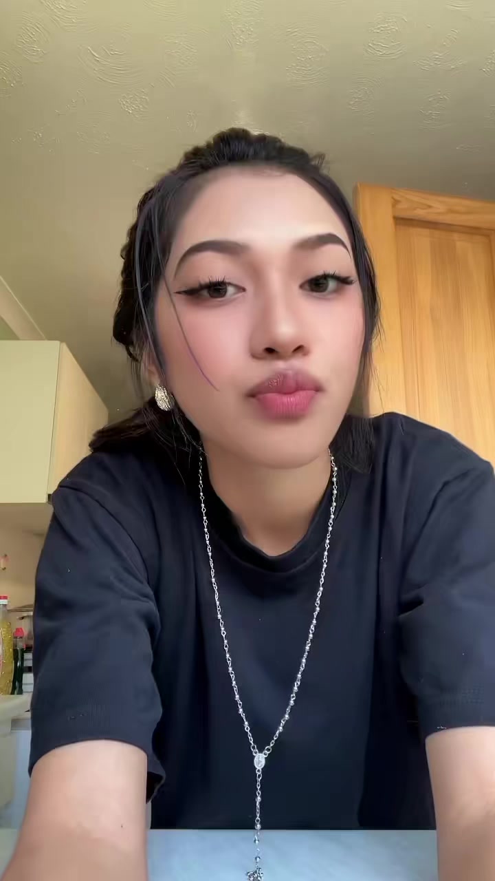 @Annia🇹🇱