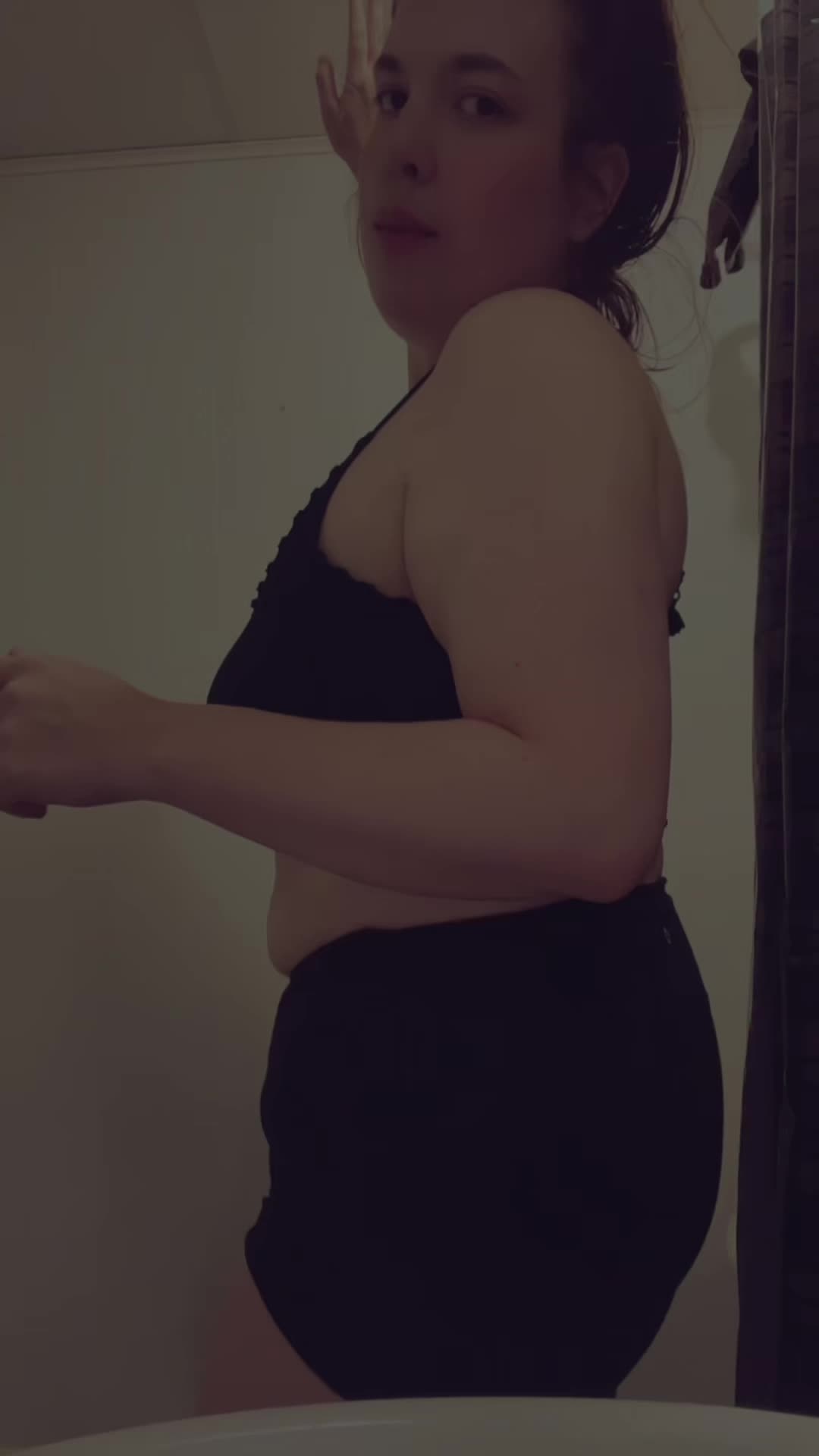 @HiddenVirgo[Mom of 4]/Content