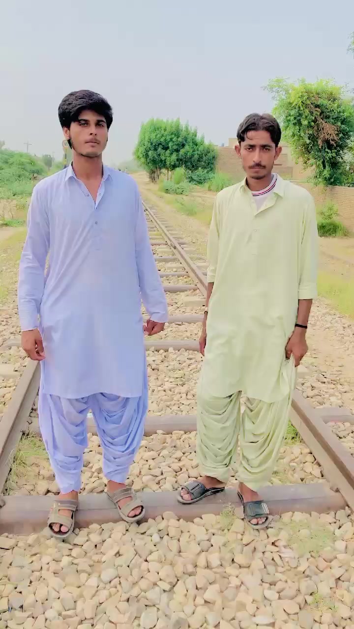 @DILAWAR KHAN💫❤️