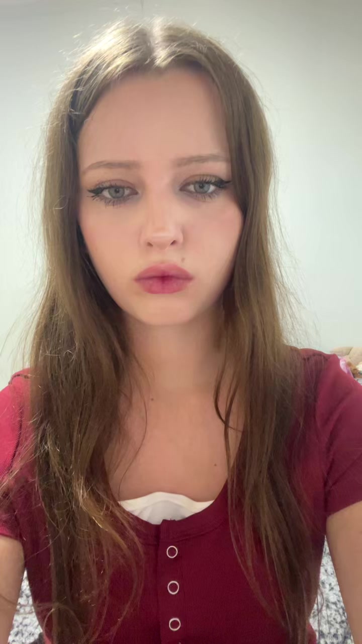 @anyahzhz