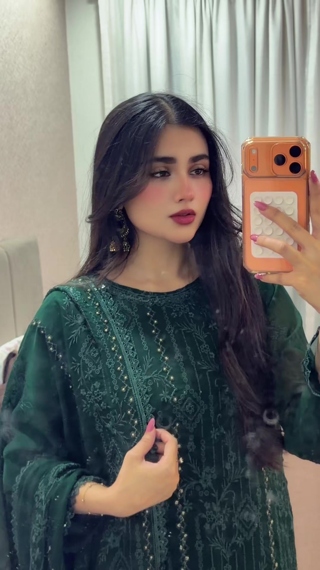 @Roha khan🥀