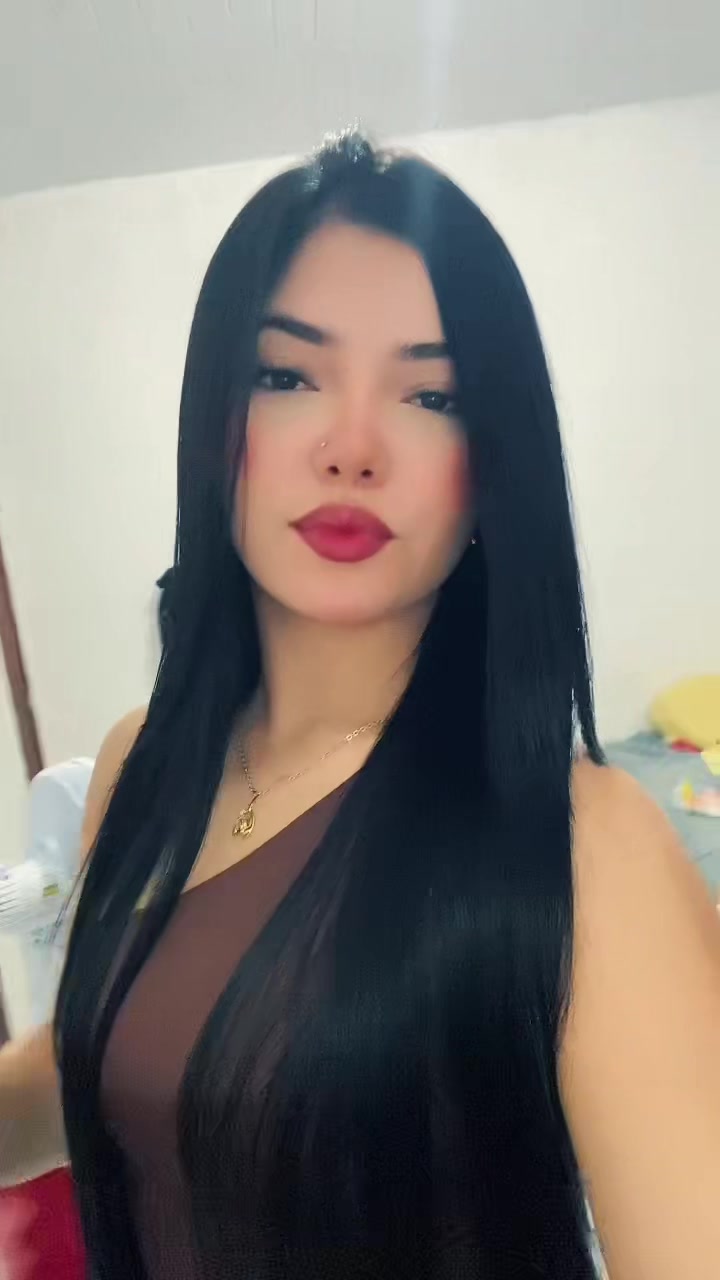 @𝑪𝒂𝒓𝒐𝒍𝒊𝒏𝒂💋