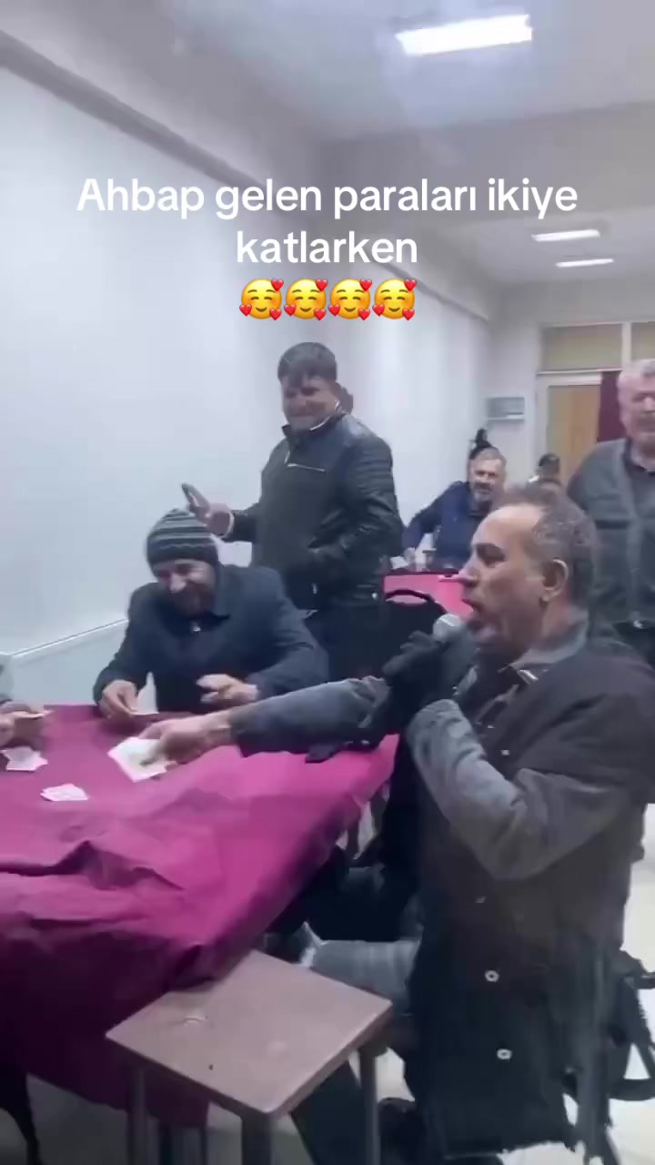 @Badem bıyık