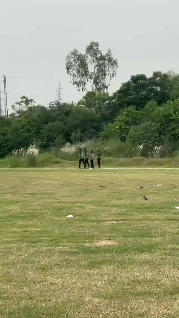 @Maaz jhelum 🏏