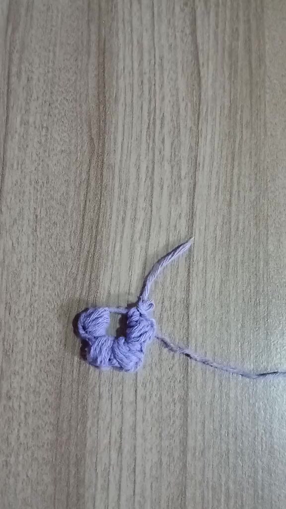 @Crochetear