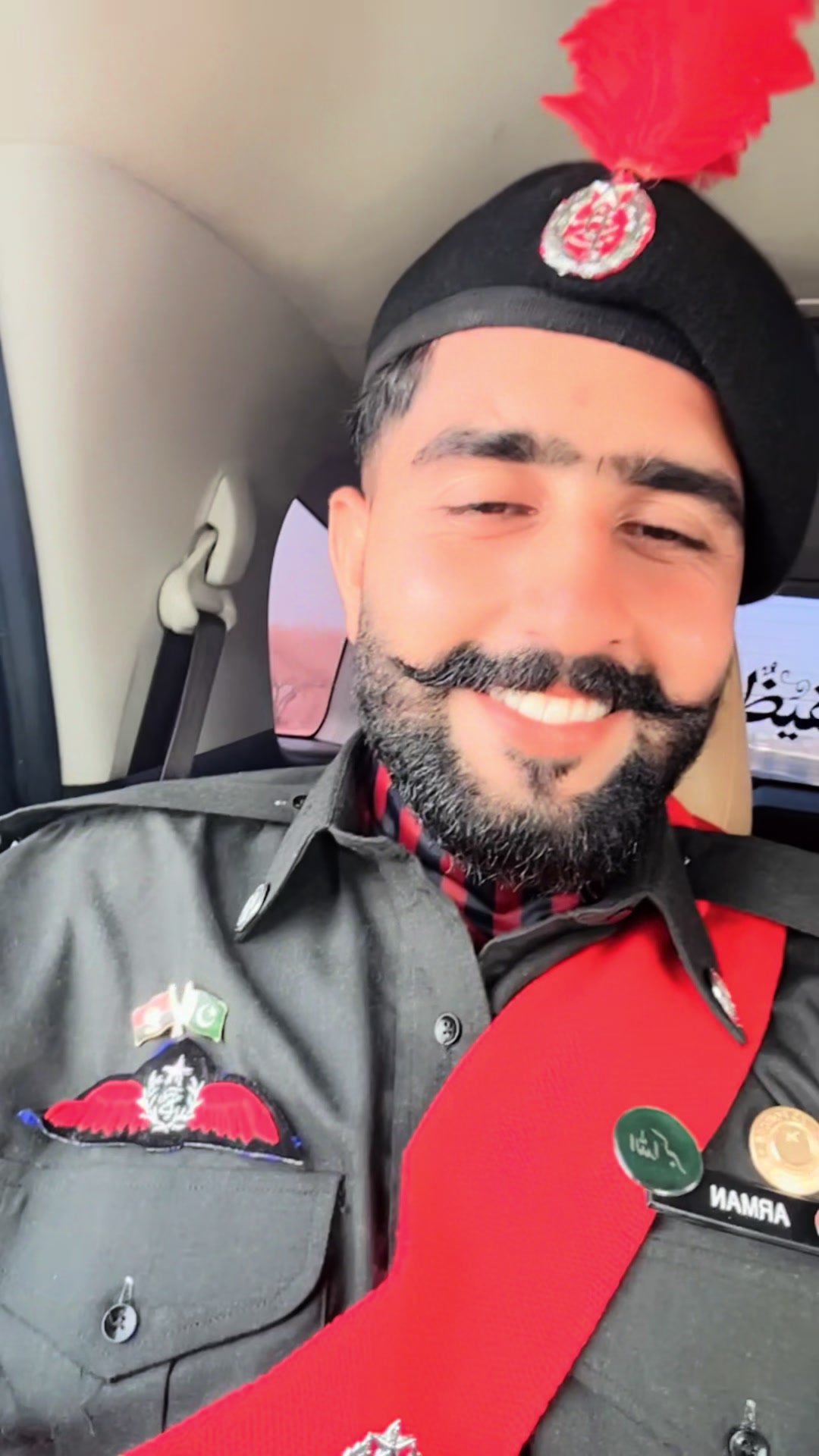@🚓سندھ پولیس🚨