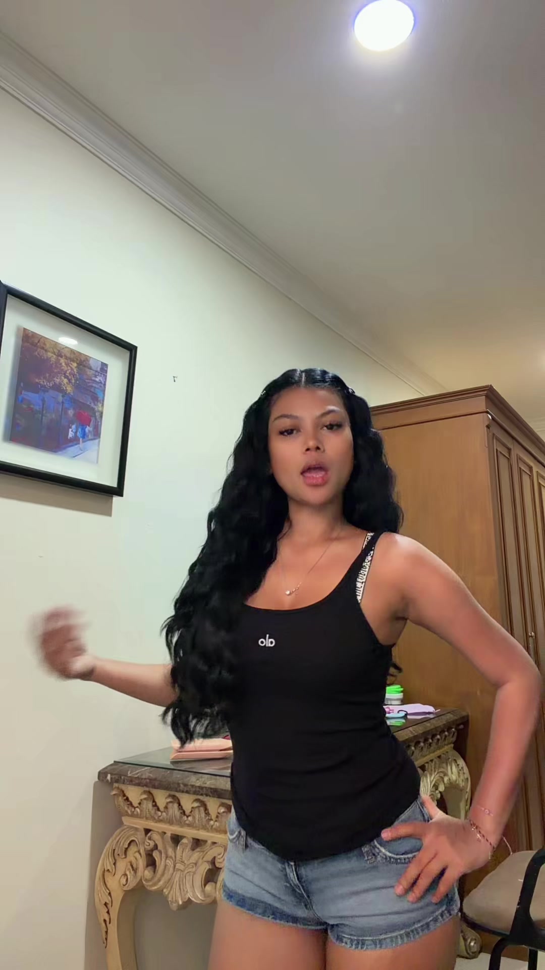 @Kikinii