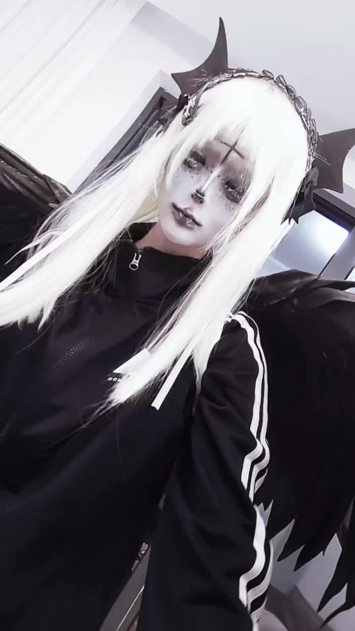 @高地の两足の羊