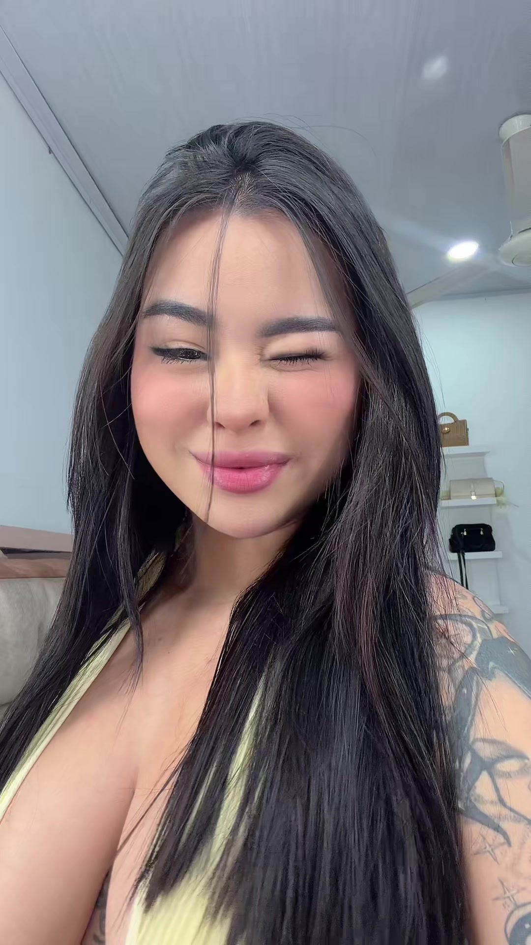 @๐๐๐จ๐ฅ๐ ๐๐ฎ๐๐ซ๐๐ณโค๏ธ๐ฅ