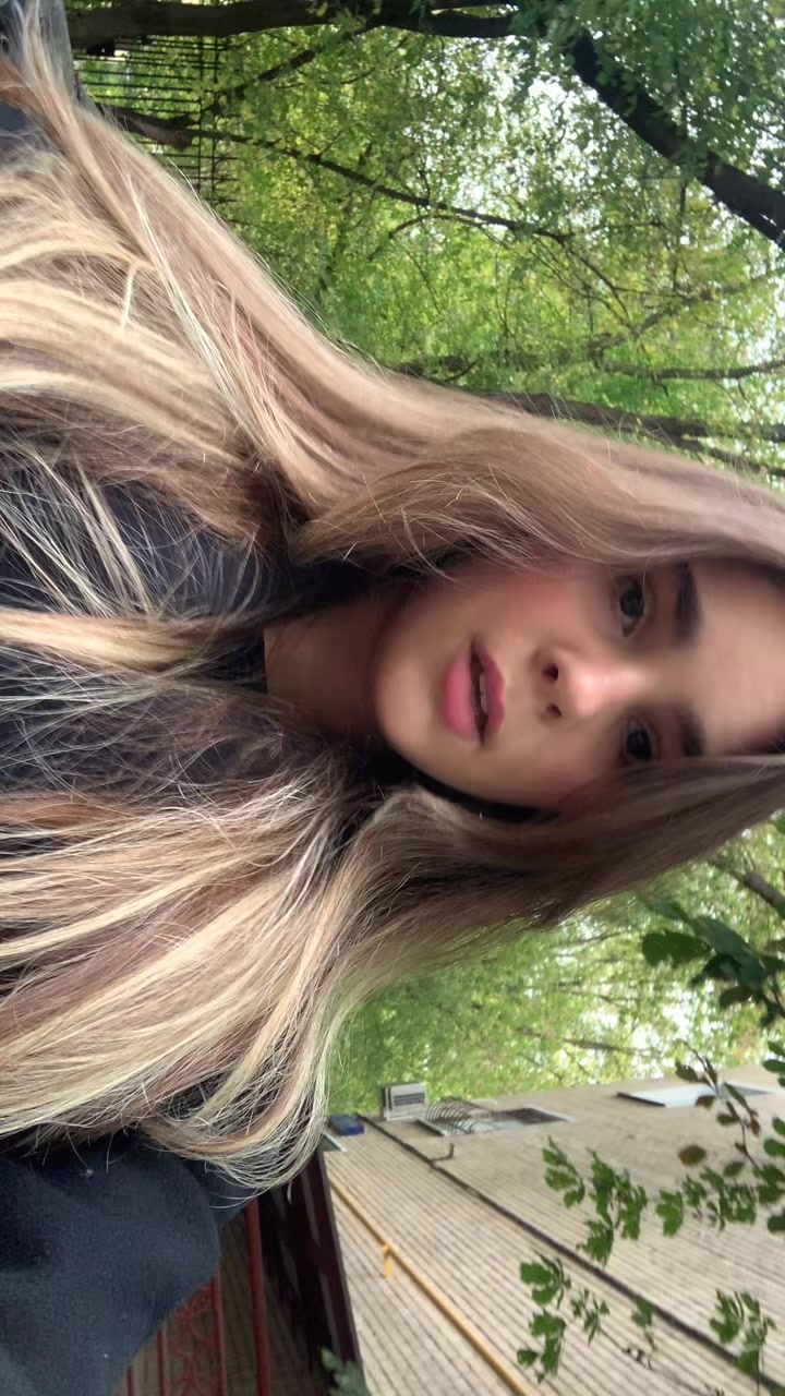 @lаura