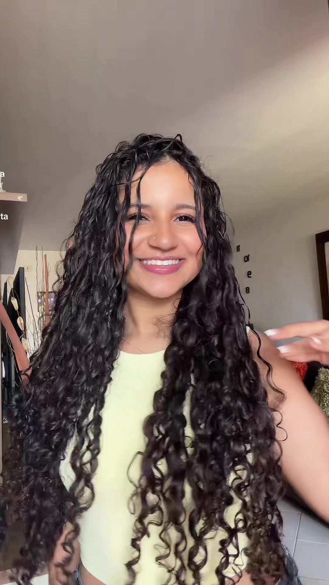 @Angieleon_24