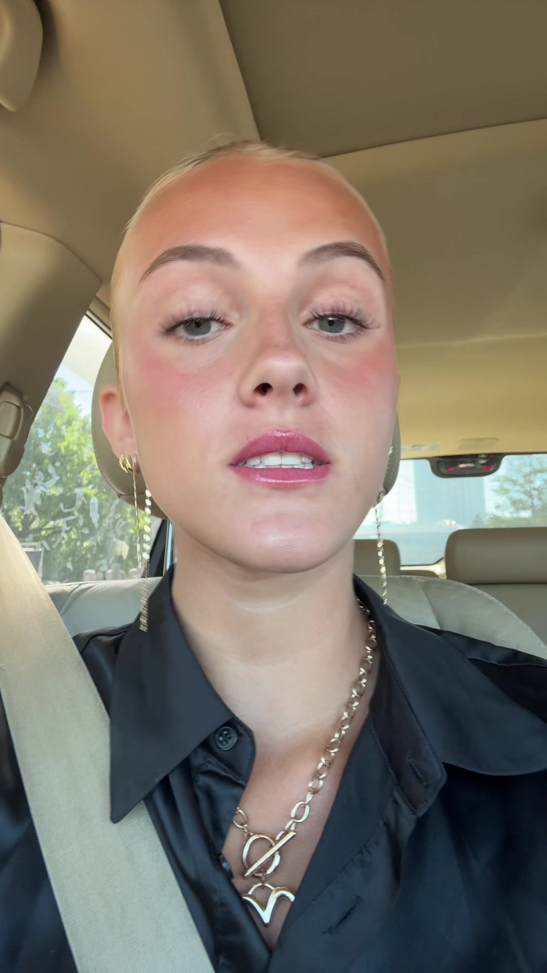 @laurenr