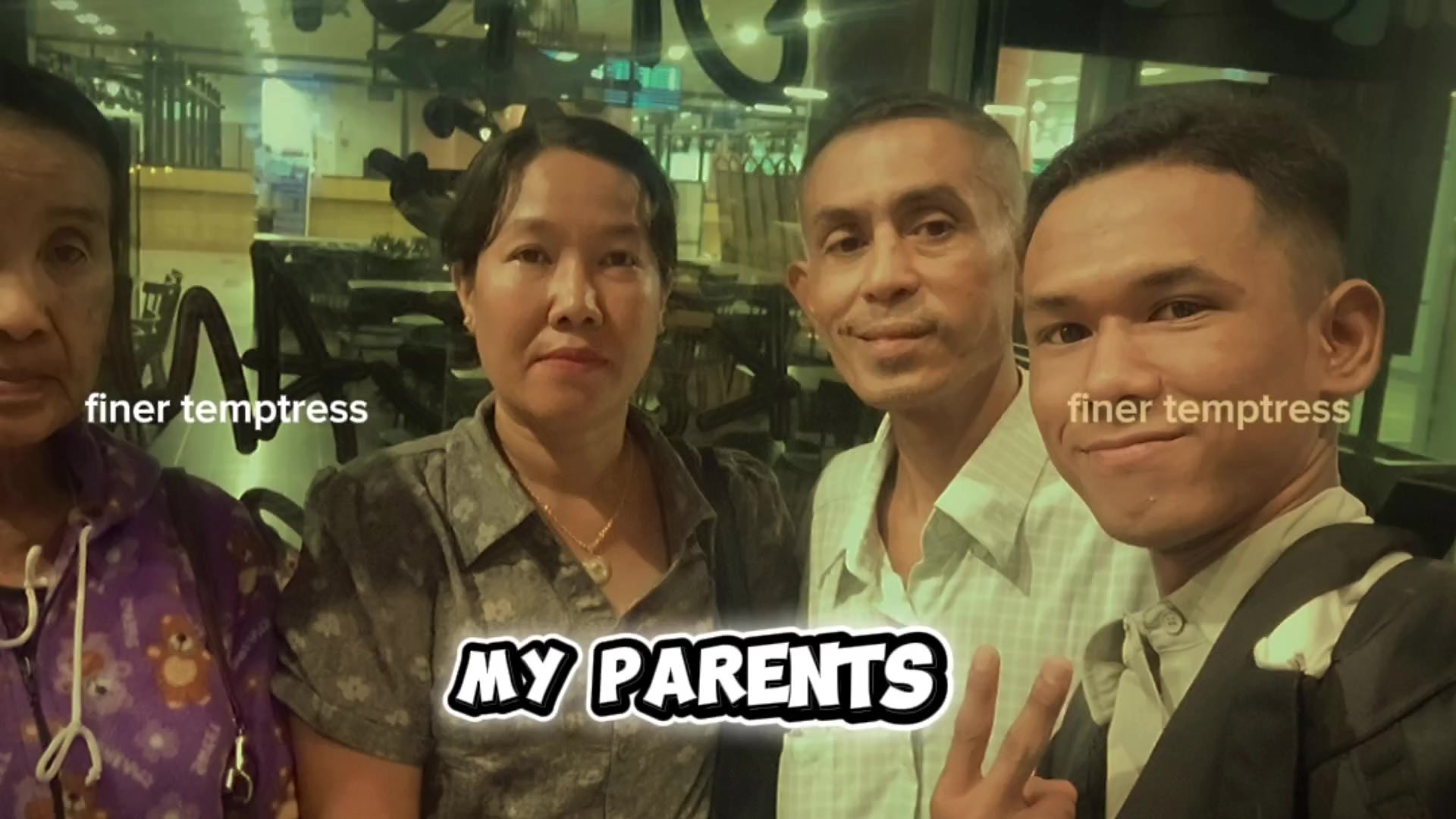 @Khant(ခန့်)