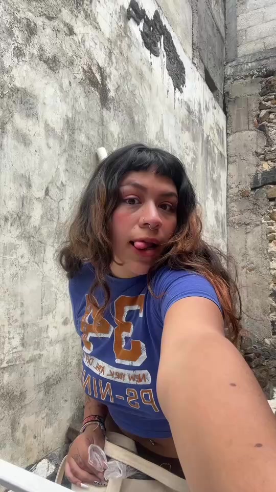 @Ciruela C&oacute;smica 👽