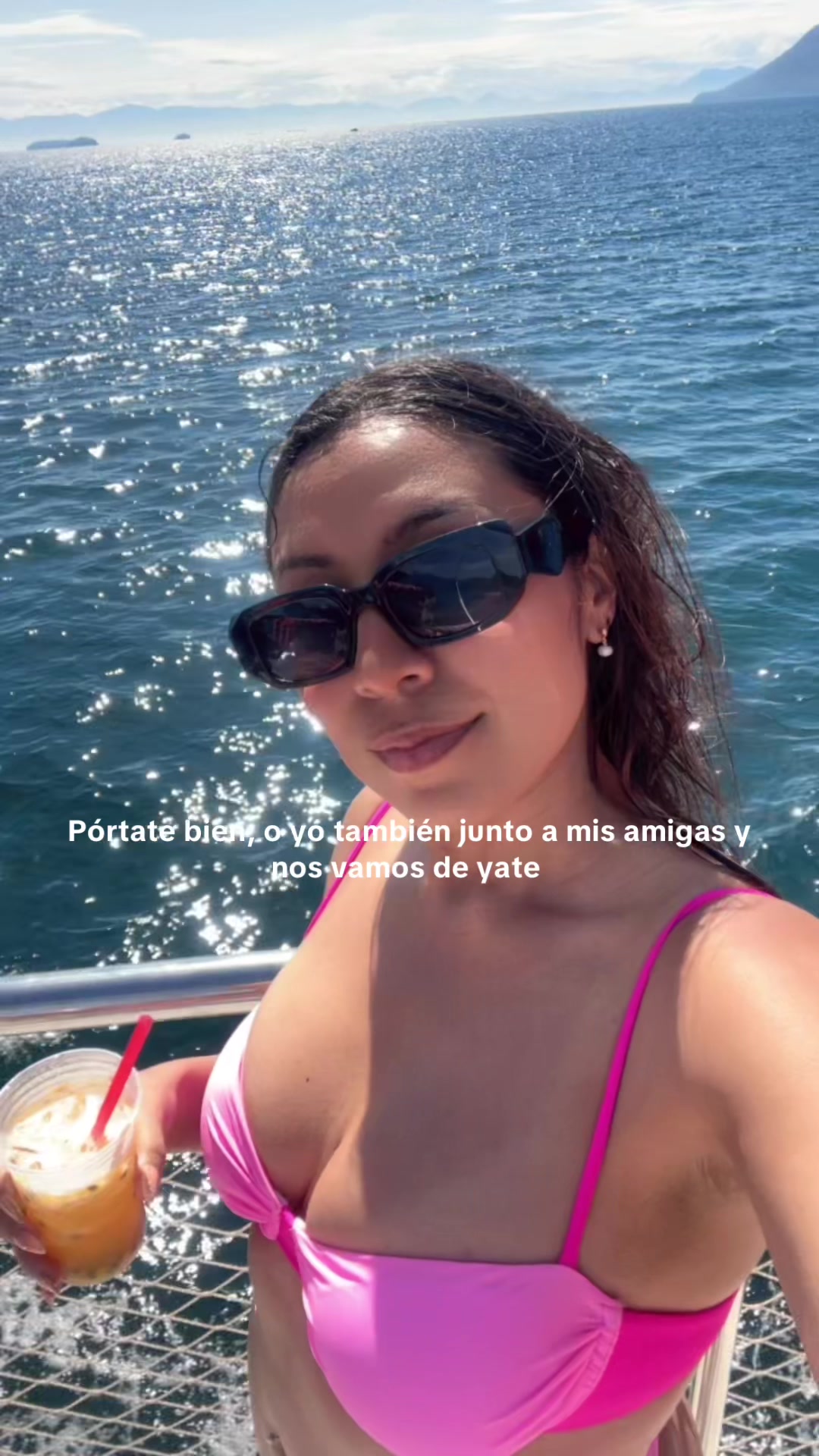 @🦋