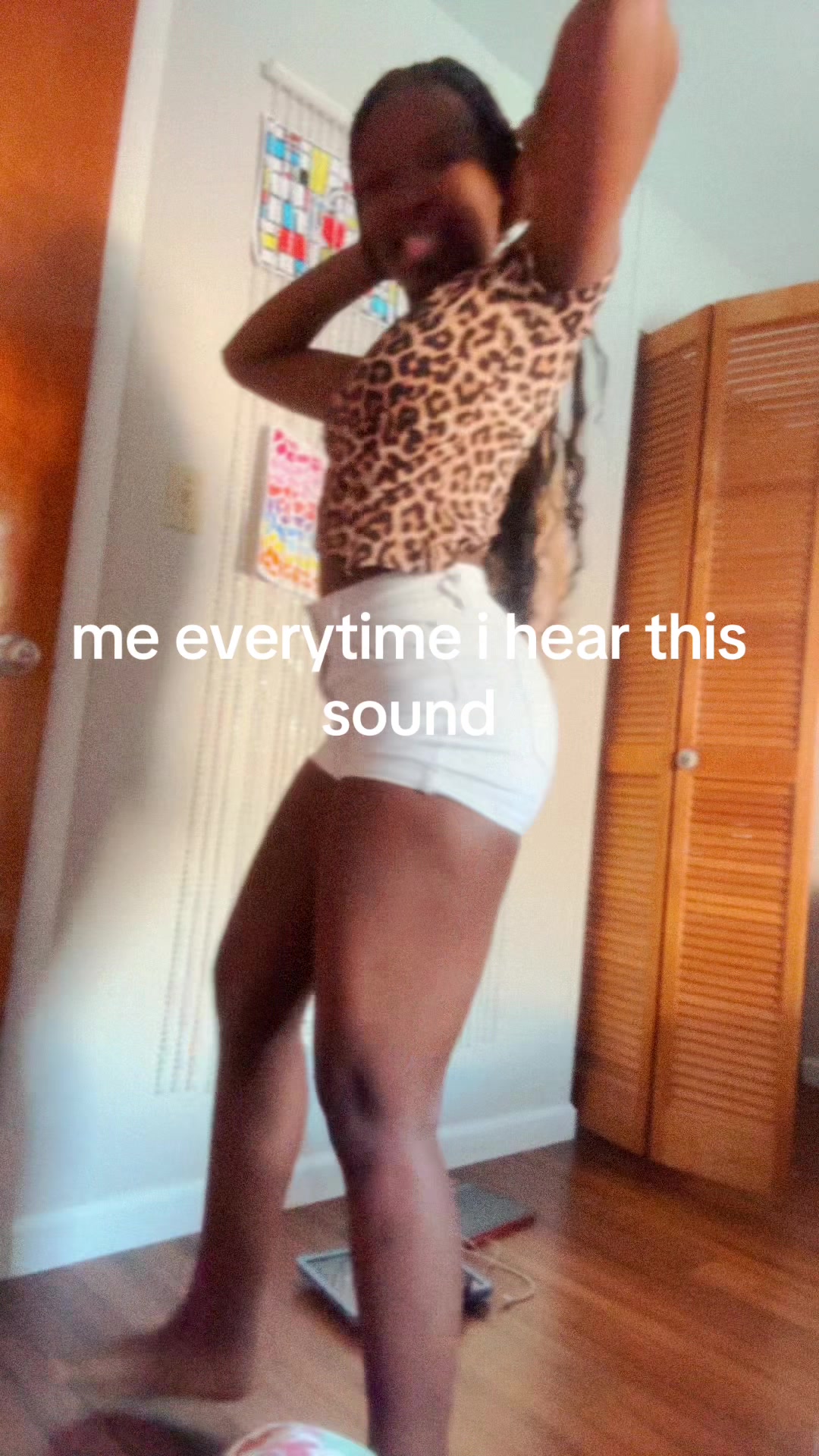 @shesdonlyonee