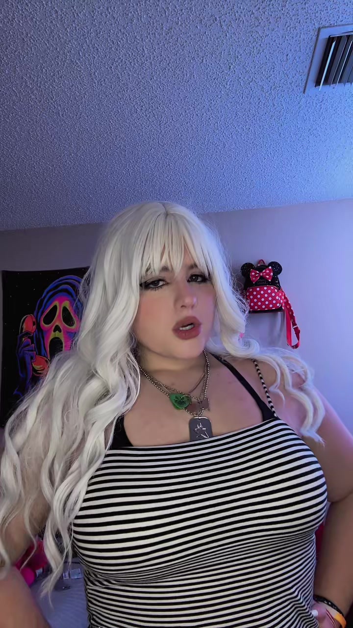 @💋