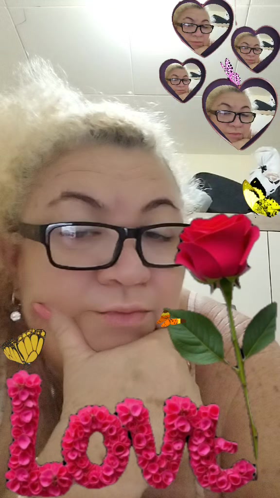 @＠꧁🌸LOIRADOTIKTOK🌸꧁