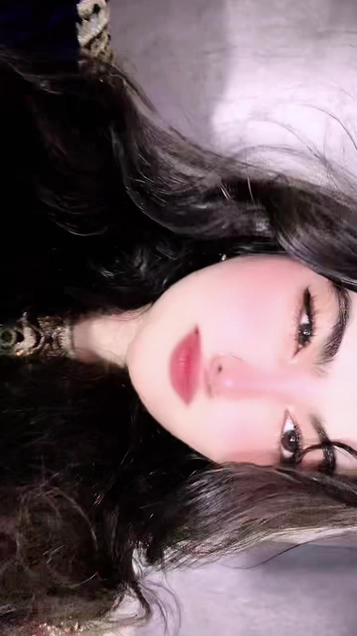 @ᒪᗩᖇᗩᎥᗷ ᛕᕼᗩᑎ ♡