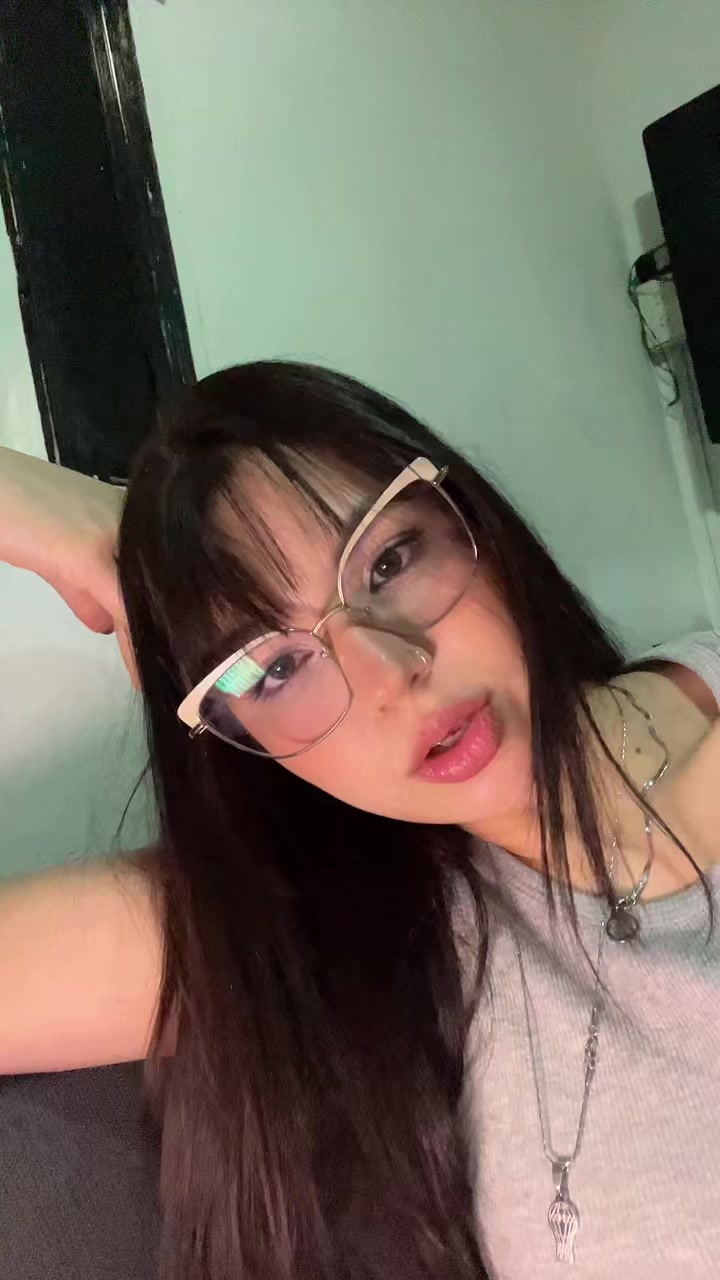 @Ayda🍒❤️