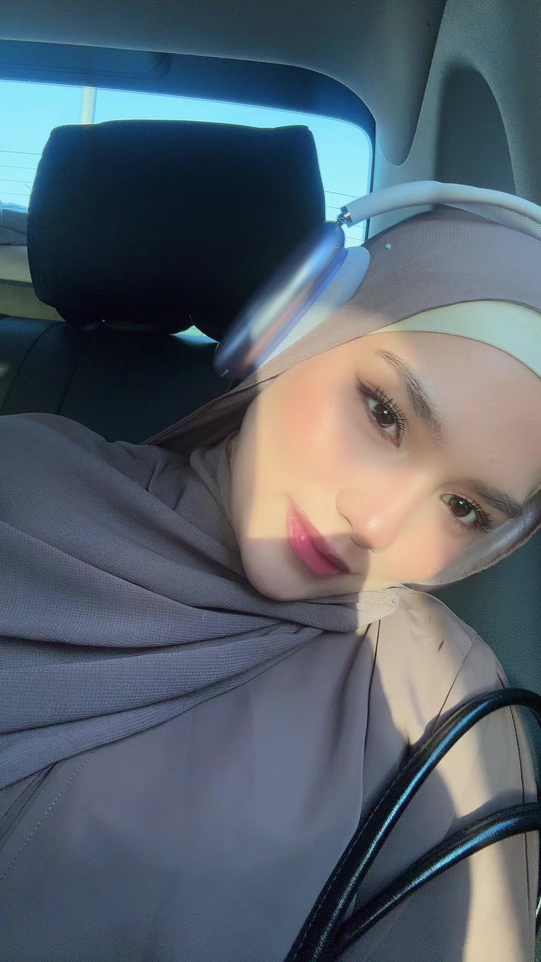@Davina Karamoy