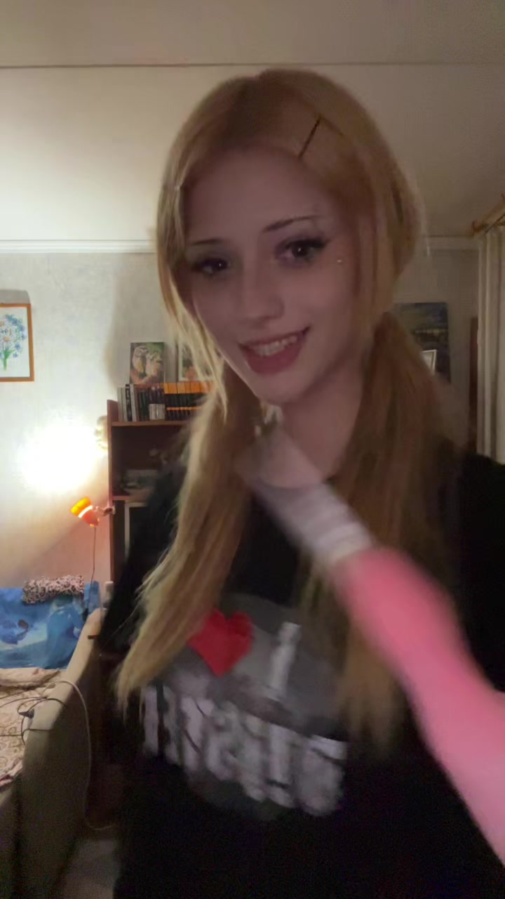 @christinaleks