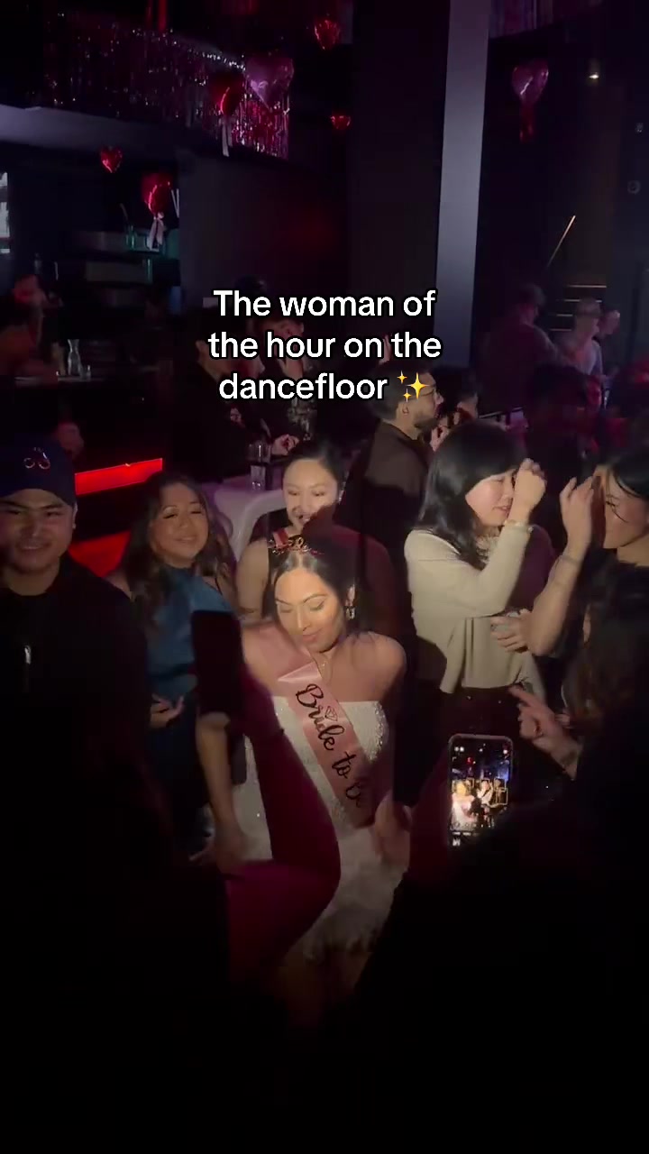 @Celebrities Nightclub