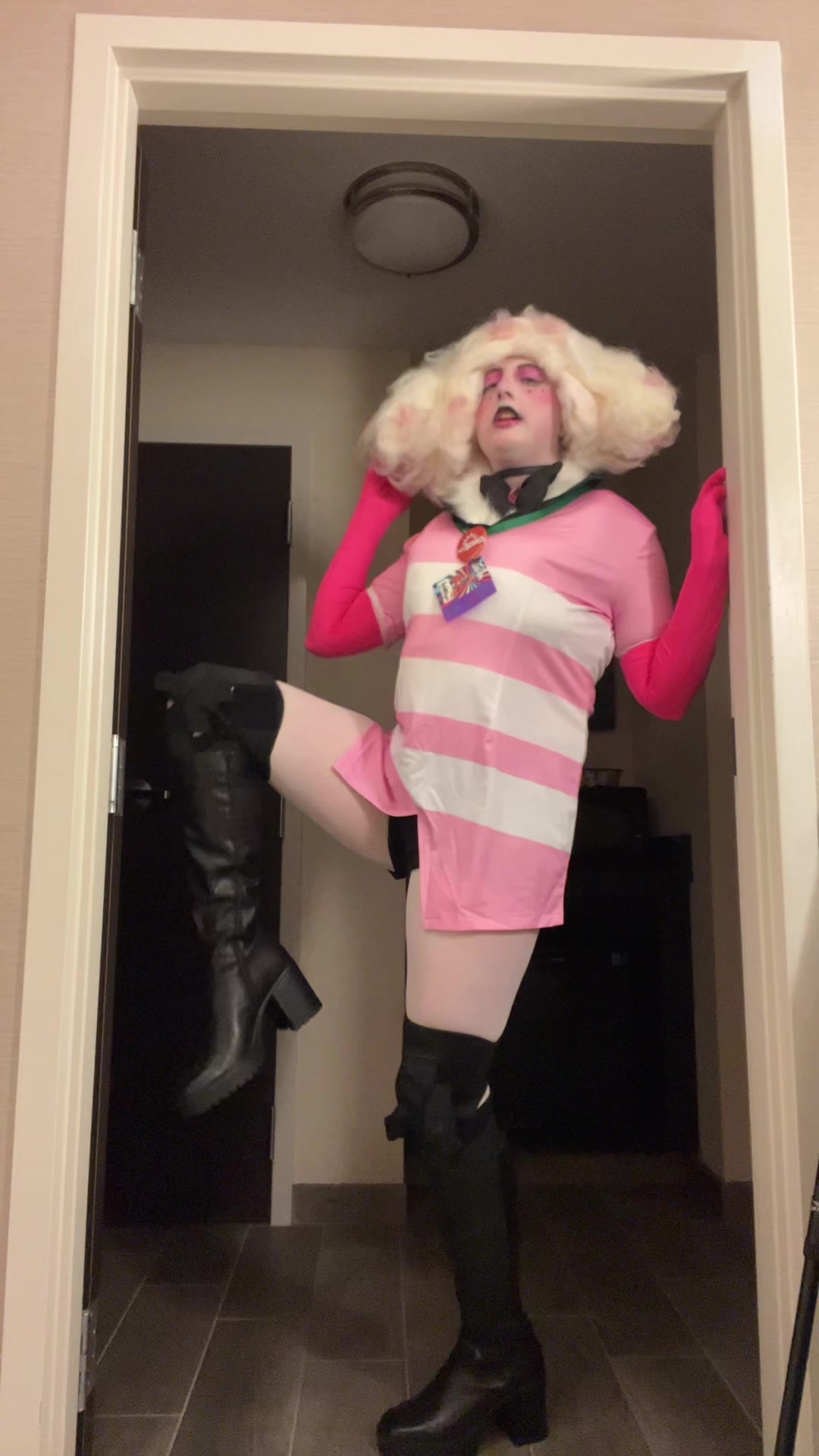 @Justnerdtrash