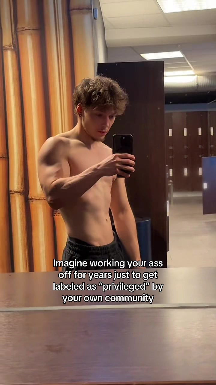 @just.a.rxndom.gymbro