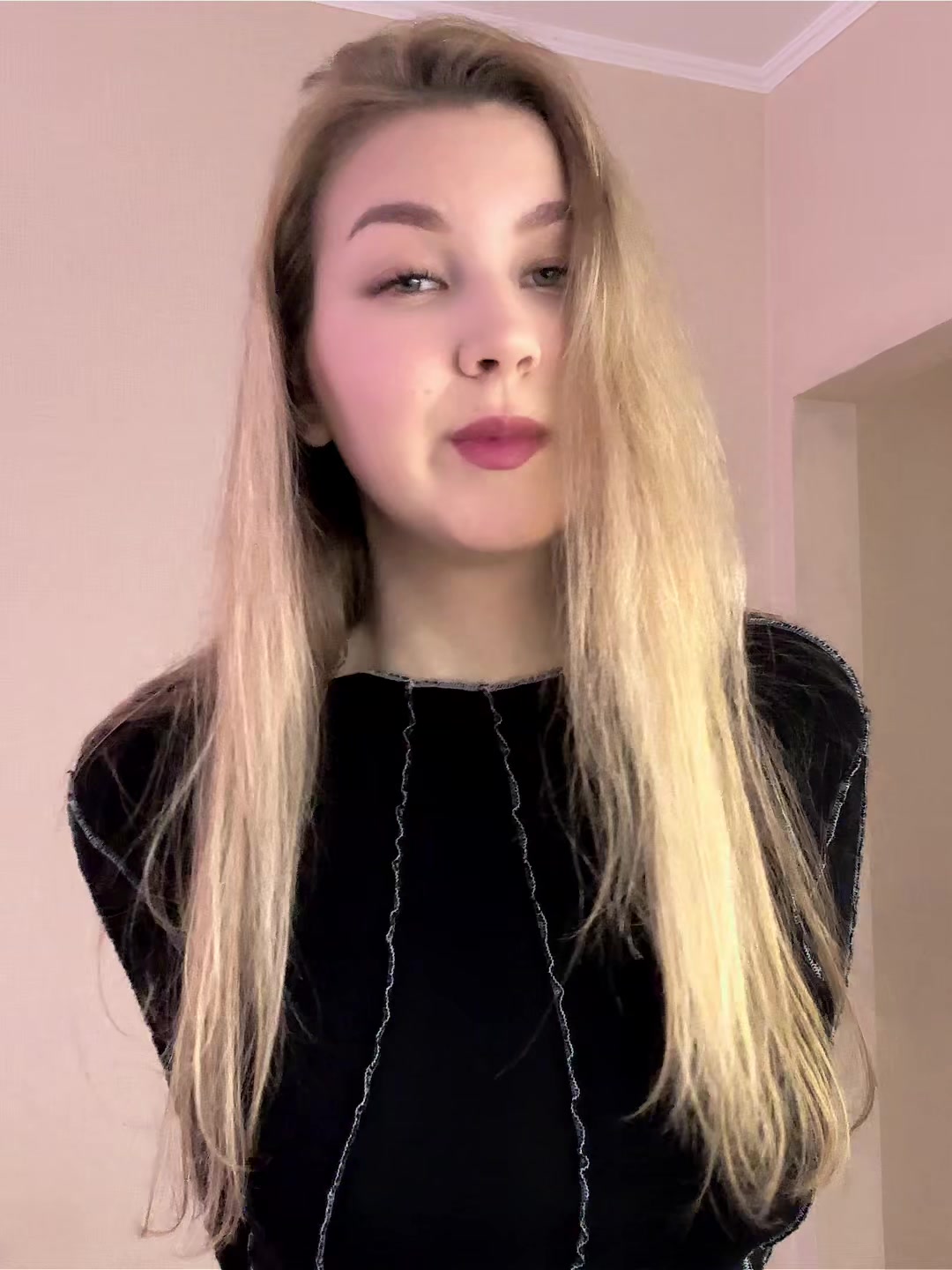 @❤️:>❤️
