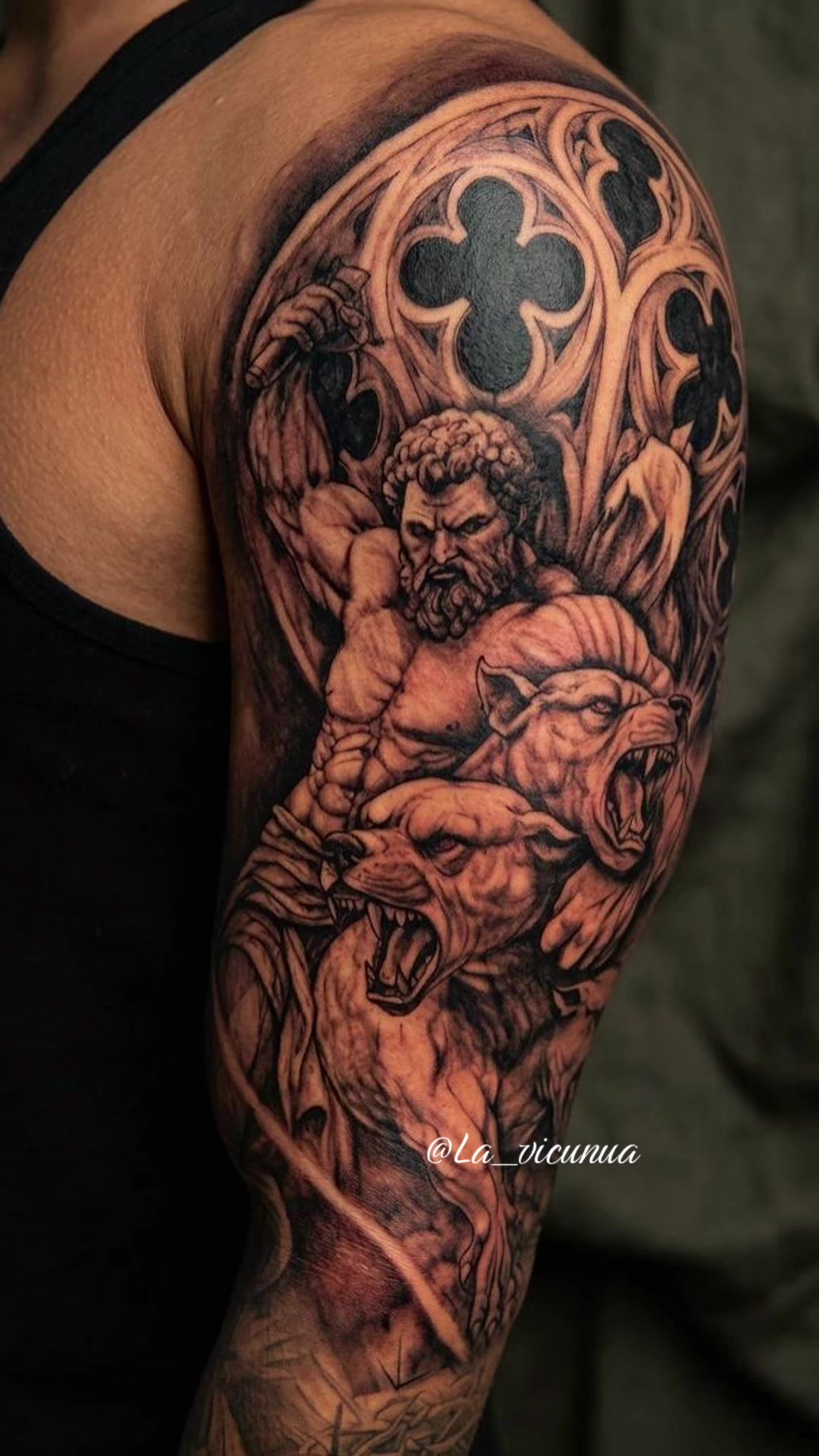 @Lina Vicuña ~ Tatuadora