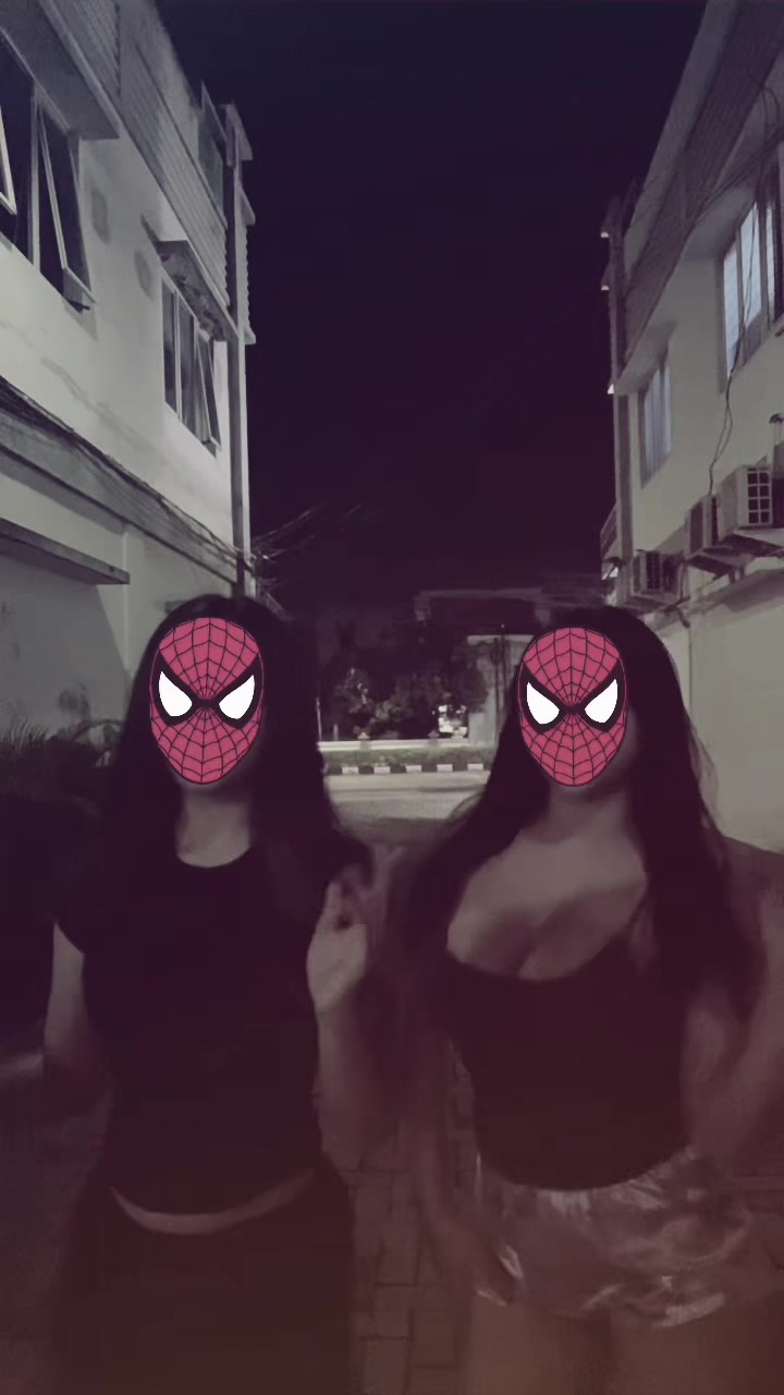 @zqya