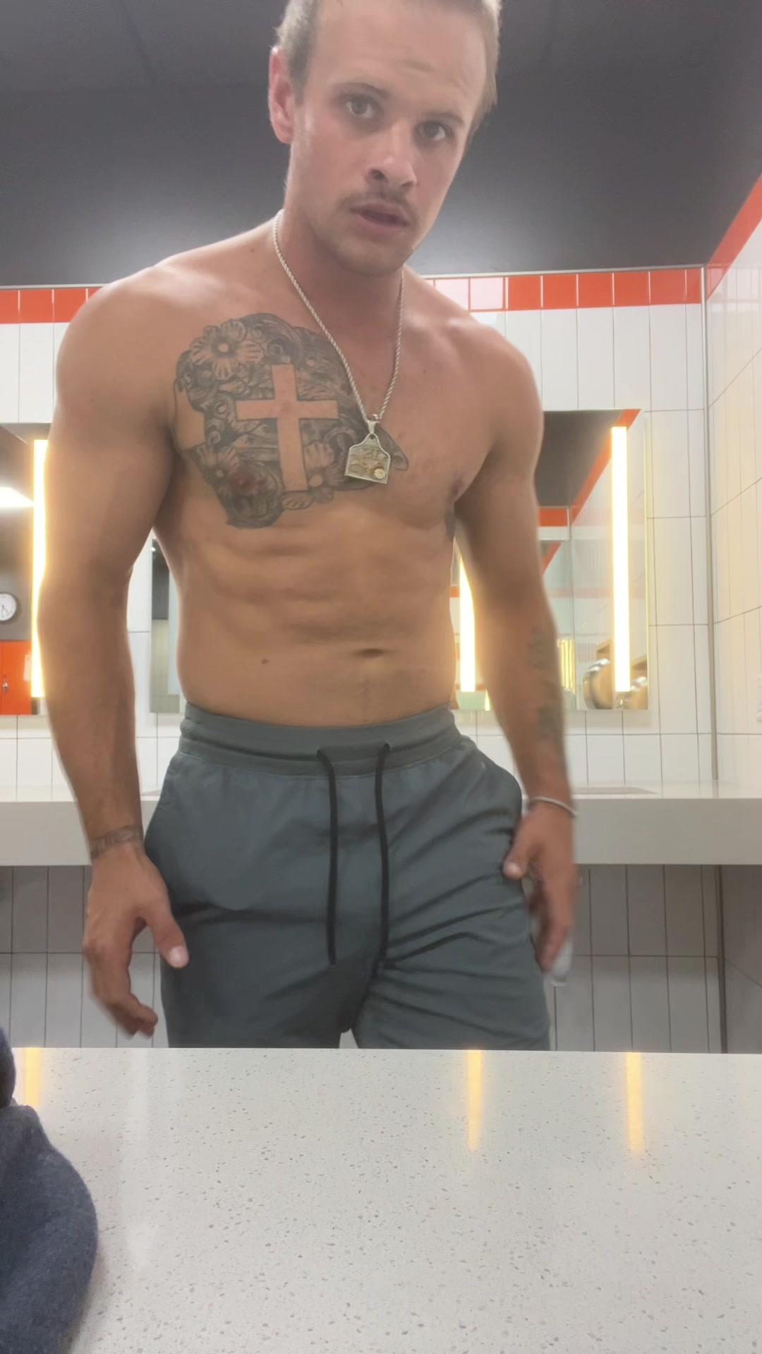 @tmoneytyty