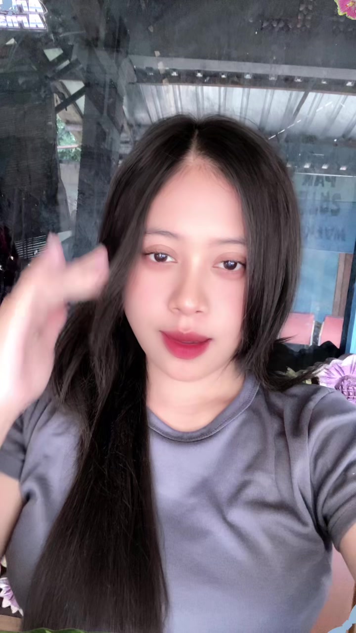 @~