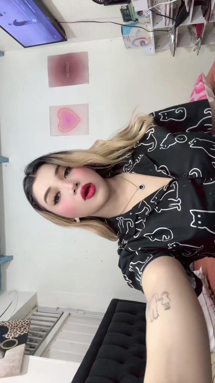 @nathalie_cruzhn