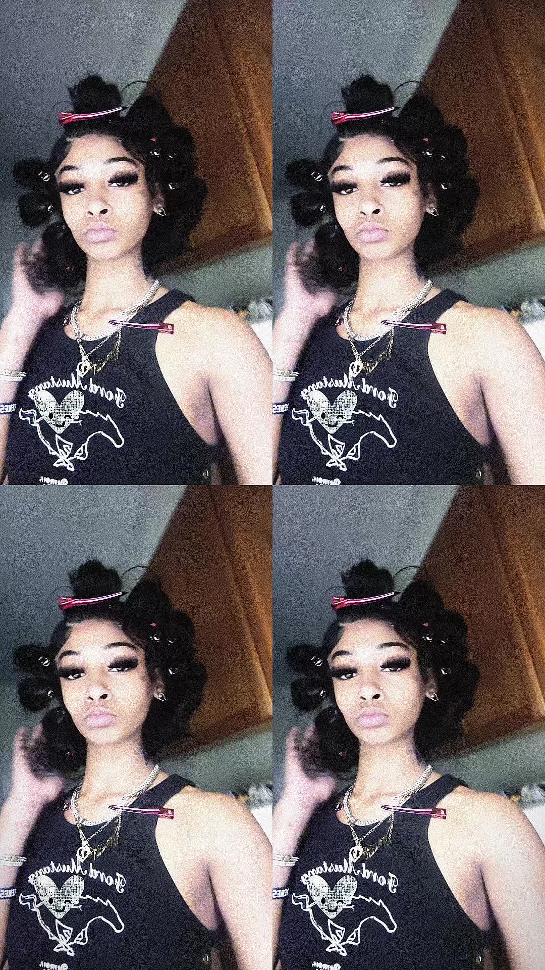 @Redd baby😻